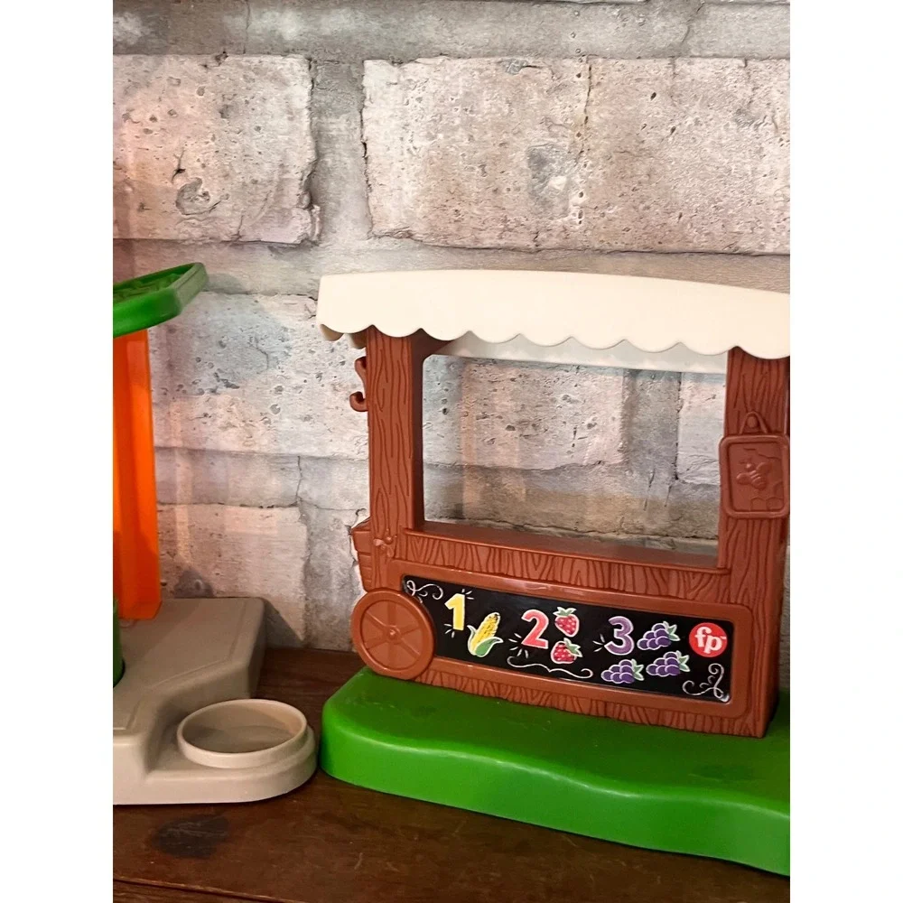 Set of Two Fisher-Price Little People‎ Farmers Market Playsets